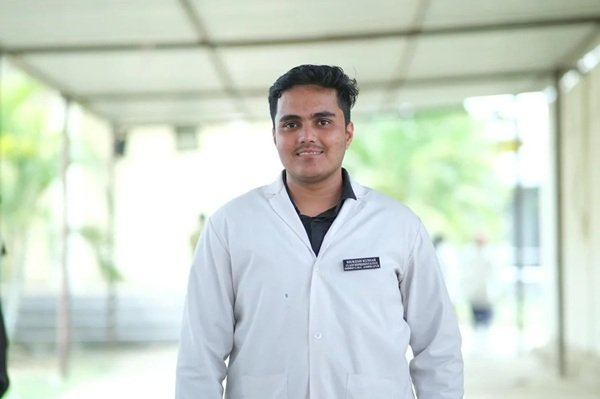 Bastar-Writes-a-New-Chapter-of-Development-as-Dr.-Mukesh-Kumar-Achieves-Guinness-World-Record-in-AI-Healthcare.jpg